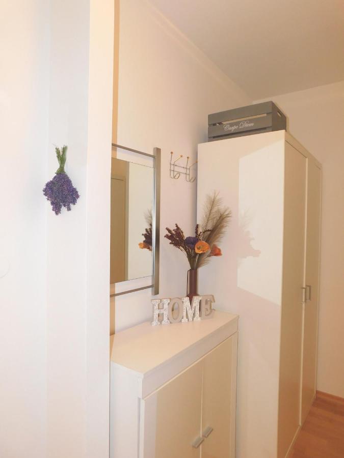 Apartma Minas Apartment ลูบลิยานา ภายนอก รูปภาพ