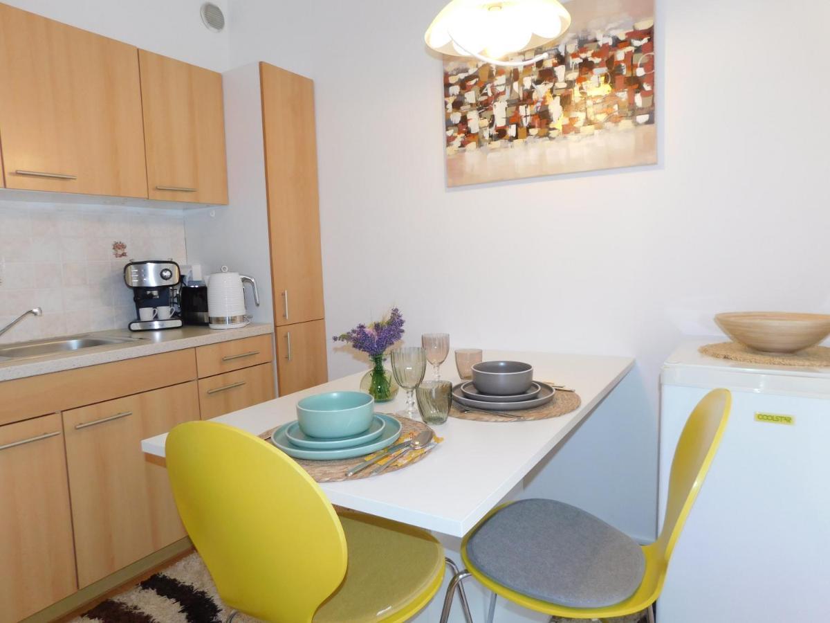 Apartma Minas Apartment ลูบลิยานา ภายนอก รูปภาพ