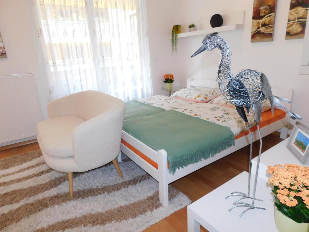Apartma Minas Apartment ลูบลิยานา ภายนอก รูปภาพ